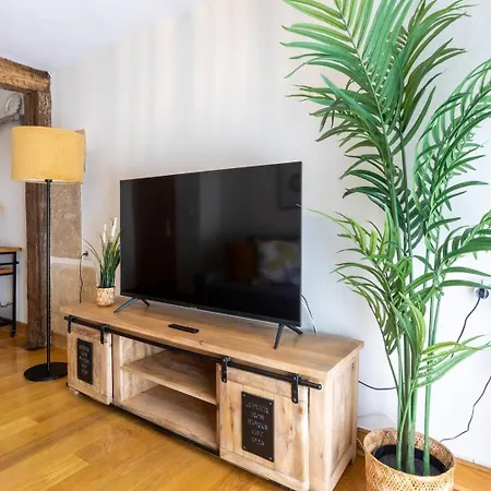 Apartament Balcon, Luminoso, Casco Viejo, Junto Al Ayuntamiento *