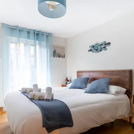 Balcon, Luminoso, Casco Viejo, Junto Al Ayuntamiento Апартаменты